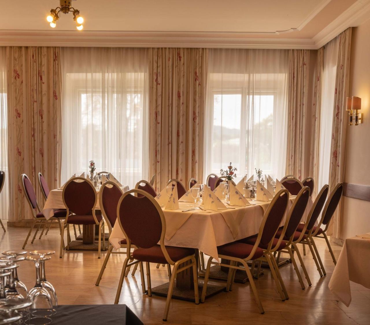 Hotel Anker Klosterneuburg Bagian luar foto